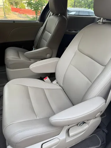 Toyota Sienna 3.5 Xle Piel At