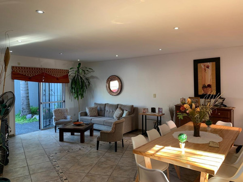 Imagen 3 de 24 de Casa Refaccionada 4 Dormitorios , Quincho Y Parrilla - Ciudad Evita