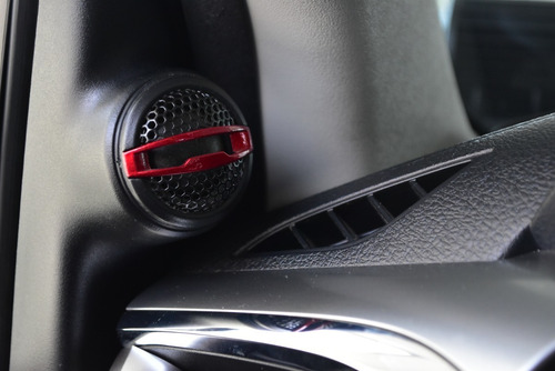 Imagen 23 de 25 de Toyota Hilux 2.8 Srv 4x4 Aut - Car Cash