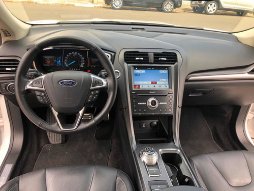 Fusion Titanium Awd