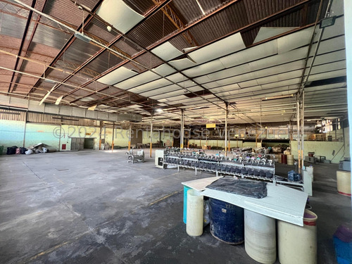 Galpón En Venta Zona Industrial Soco La Victoria Kg:24-21727