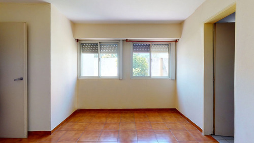 Imagen 7 de 16 de Venta Casa Interna 3 Dorm 63 E/125 Y 126. Berisso