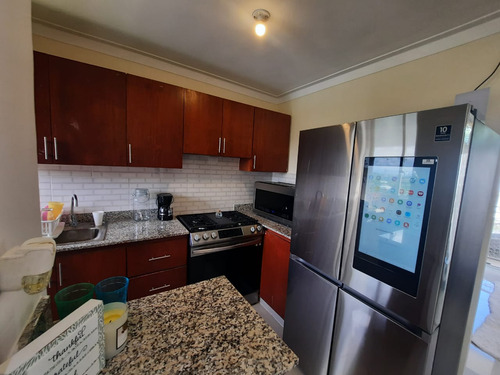 Vendo Apartamento Vacio Con Opción A Amueblado.