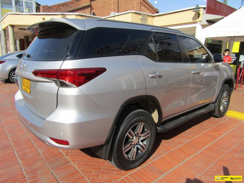 Toyota Fortuner 2.8l