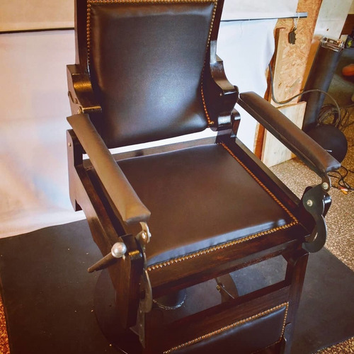 Sillón De Barbero, Barbería Modelo De 1890.