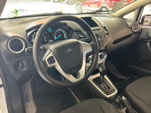 Ford Fiesta 1.6 SE SEDAN 16V FLEX 4P POWERSHIFT