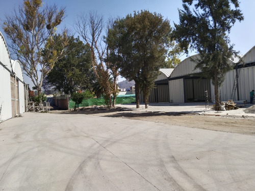 Rento Bodega 660m Y 480m , Santa Clara , Ecatepec. A 3 Cuadras Via Morelos , Arcotecho Nuevas.