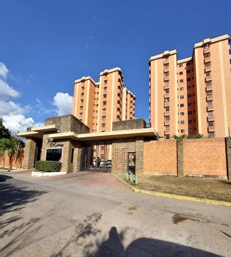 En Venta Apartamento En Residencias Terrazas De Mañongo Naguanagua Estado Carabobo - Venezuela / Emer