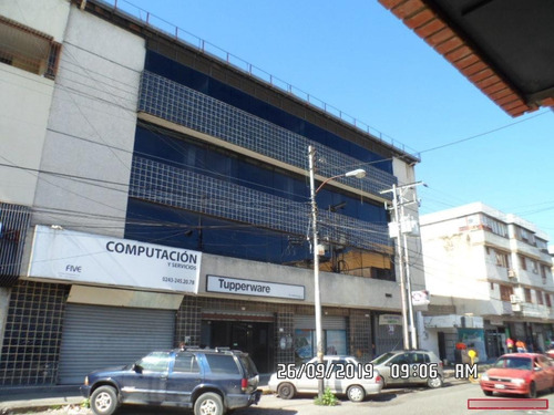 Imagen 2 de 9 de Edificio En Venta, Calle Páez, Maracay