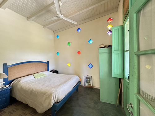 Venta Romántica Casa En Salvador María- Lobos