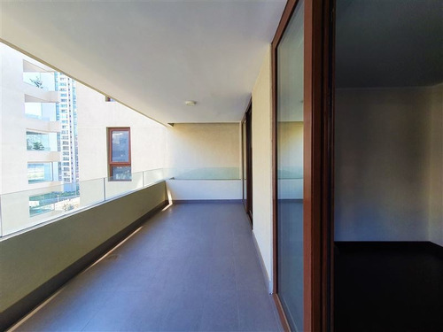 Departamento En Arriendo De 2 Dorm. En Vitacura