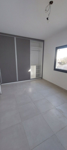 Imagen 6 de 13 de Departamento En Venta En Monte Grande