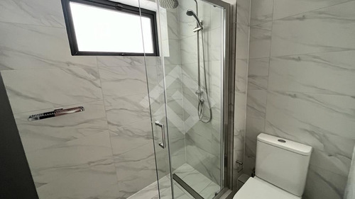 Departamento En Venta De 3 Dorm. En Vitacura
