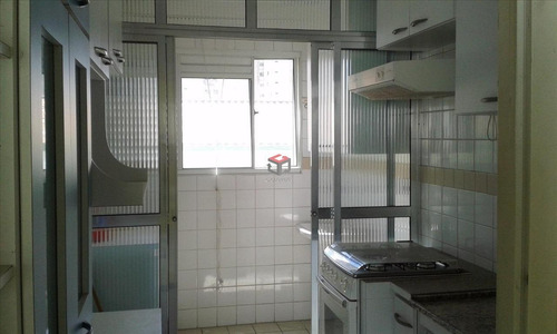 Imagem 6 de 22 de Casa Térrea Assobradada Em Condomínio Fechado Com 3 Dormitórios, Sendo 1 Suíte, Lazer Com Piscina! - 65290
