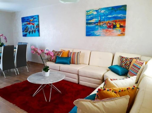 Imagen 2 de 14 de Vendo Casa Grande En Zona Del Marques