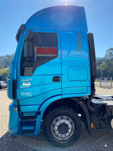 Imagem 4 de 11 de Iveco Hy Way Stralis 440
