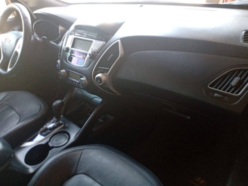 Imagem 5 de 14 de Hyundai Ix35 2.0 Mpfi Gls 4x2 16v Gasolina 4p Automático