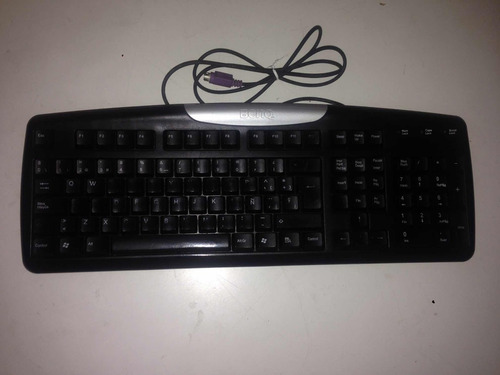 Teclado Benq Modelo P010 Usado