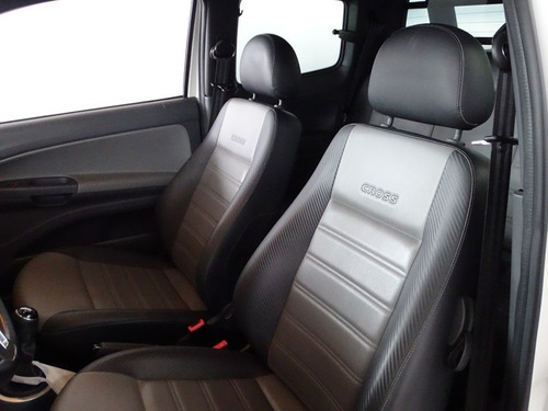 Volkswagen Saveiro Cross Cd 1.6 16v (5876)