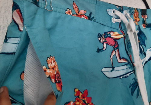 Bermuda Hawaiana Batman Y Robin Hombre Talla Xxl (Usado)