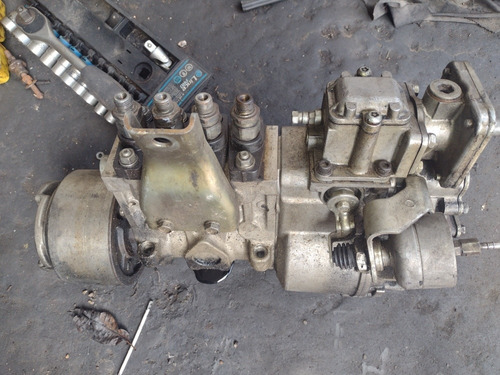 Imagen 2 de 3 de Bomba De Inyección Toyota Dina Motor 4.6 Original