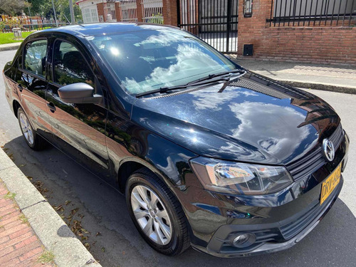 Volkswagen Voyage 2018 1.6 Comfortline