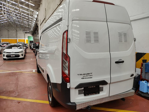 Ford Transit 2.2 Van Larga Techo Alto Aa Custom Mt