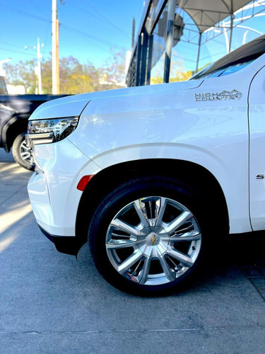 Chevrolet Suburban High Country 2021