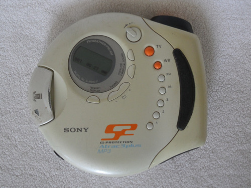Sony D-ns921f Reproductor De Cd Y Cd De Mp3 Am-fm Clima Blanco (Usado)