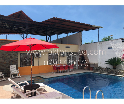 Imagen 2 de 14 de Bk Tonsupa Casa Con Piscina En Tonsupa