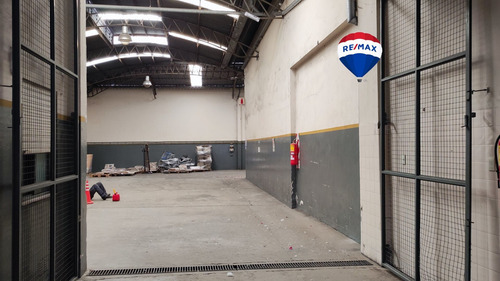 Imagen 11 de 30 de Venta Galpón Avellaneda 750 M Cubiertos-financia. El Precio Es Insuperable Para El Mercado. Inmobiliaria Seguridad Y Profesionalidad.