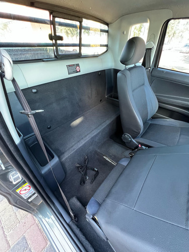 Volkswagen Saveiro 1.6 Gp Cd 101cv Pack High