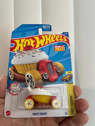Hot Wheels 1/64 Sweet Driver (cupcake)fast Foodie Ponquesito