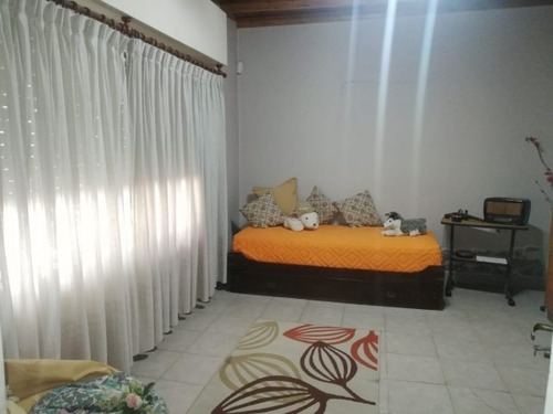Imagen 8 de 14 de Se Vende Casa Con Local