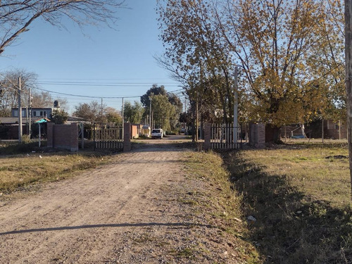 Hermoso Lote En Venta En Barrio Semicerrado Las Lomadas