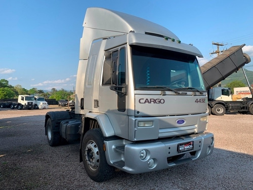 Imagem 3 de 15 de Ford Cargo 4432 - 4x2