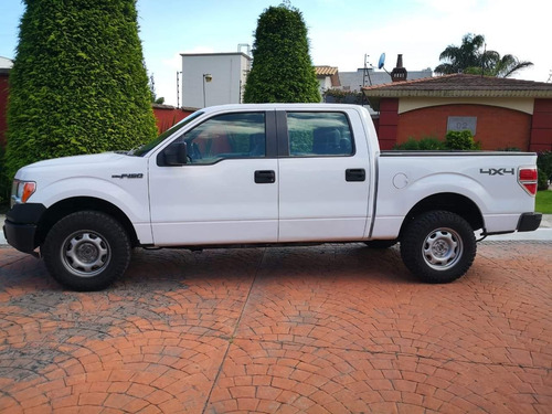 Imagen 2 de 10 de Ford F-150 4x4 8cil Crew Cab