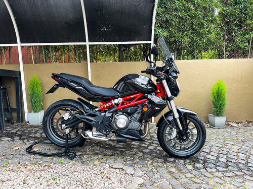 Benelli Tnt 300 *olivos*