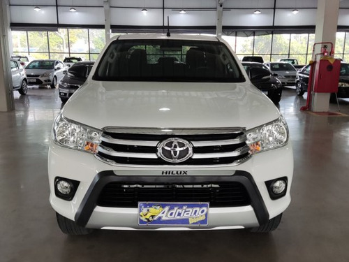 Toyota Hilux Hilux 2.7 SR 4X2 CD 16V FLEX 4P AUTOMÁTICO