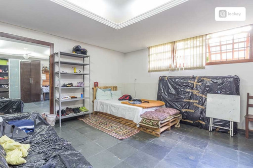 Imagem 11 de 15 de Venda De Casa Com 587m² E 6 Quartos - 22280