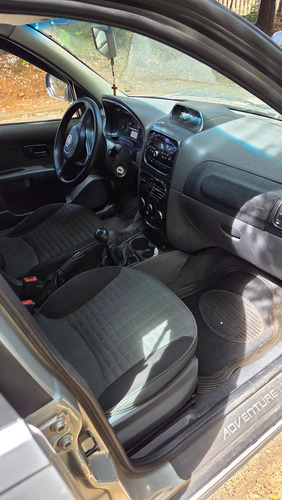 Fiat Palio Adventure 1.8 Locker Flex 5p