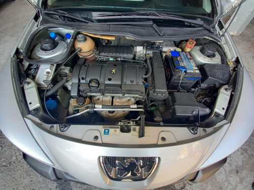 Imagem 5 de 12 de Peugeot Scapade 207