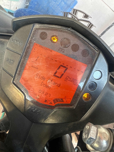 Moto Seminueva , Poco Uso Sin Detalles De Nada Todo Pagado