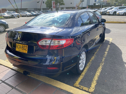 Imagen 8 de 23 de Renault Fluence Confort 1.65