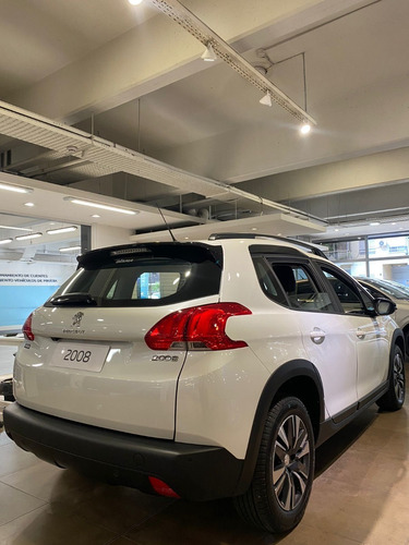 Imagen 5 de 15 de Peugeot 2008 Feline 1.6 16v