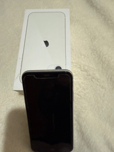 Apple iPhone 11 (64 Gb) - Blanco (Usado)