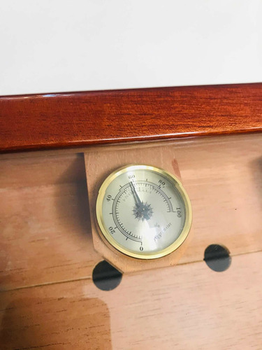 Imagen 5 de 7 de Humidor De Tabacos Grande
