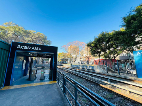 Terreno Comercial En Venta En Acassuso.
