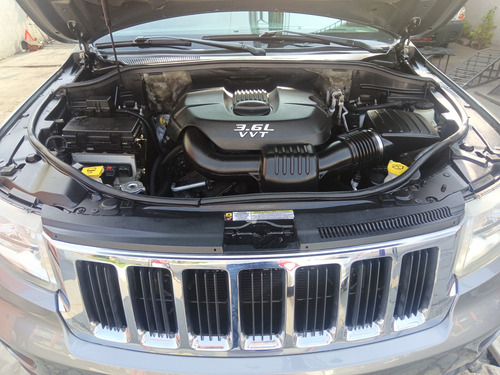Jeep Grand Cherokee Limited V6 4x2 At