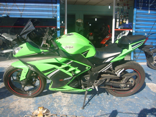 Kawasaki Ninja 300 Com Abs Verde Ano 2014 Troca Financia